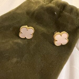 Clover earrings